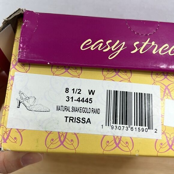 Easy Street Trissa Heel Rand Pumps- Natural Snakeskin/Gold Rand- Size 8.5 W - Picture 9 of 9